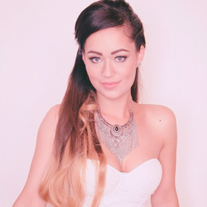 Profile Photo Mirela